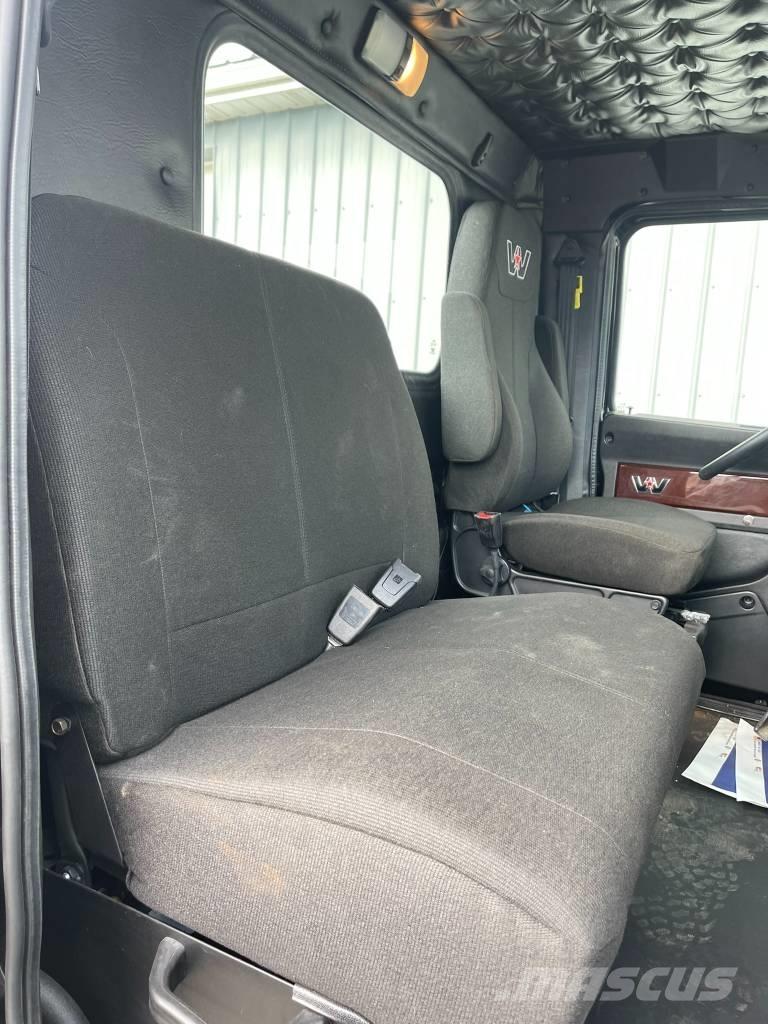 2023 Western Star 4800TS Twin Steer Cab & Chassis Chassis