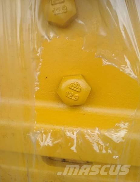 Komatsu D 85 A-12 D85A-18 D85A-21 track shoe assembly Bånd, kæder og understel