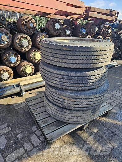 Bridgestone / 275/70 R 22.5 Transport – Andet