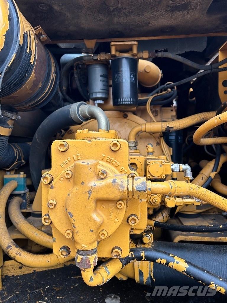 POMPA LPVD 100 LIEBHERR 912 Hydraulik