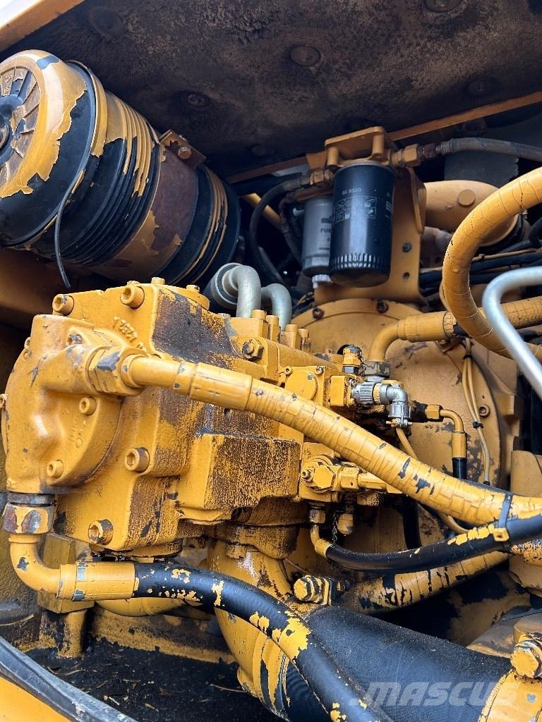 POMPA LPVD 100 LIEBHERR 912 Hydraulik