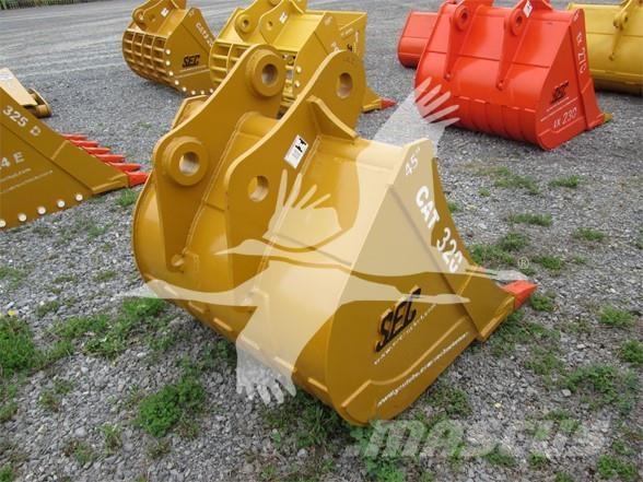 SEC #9560- 45 NEW SEC TOOTH BUCKET Skovle