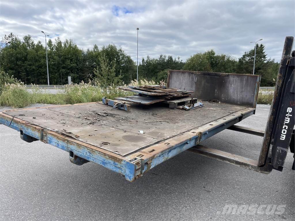 Rahtilava nosturipedillä 5750 Platform