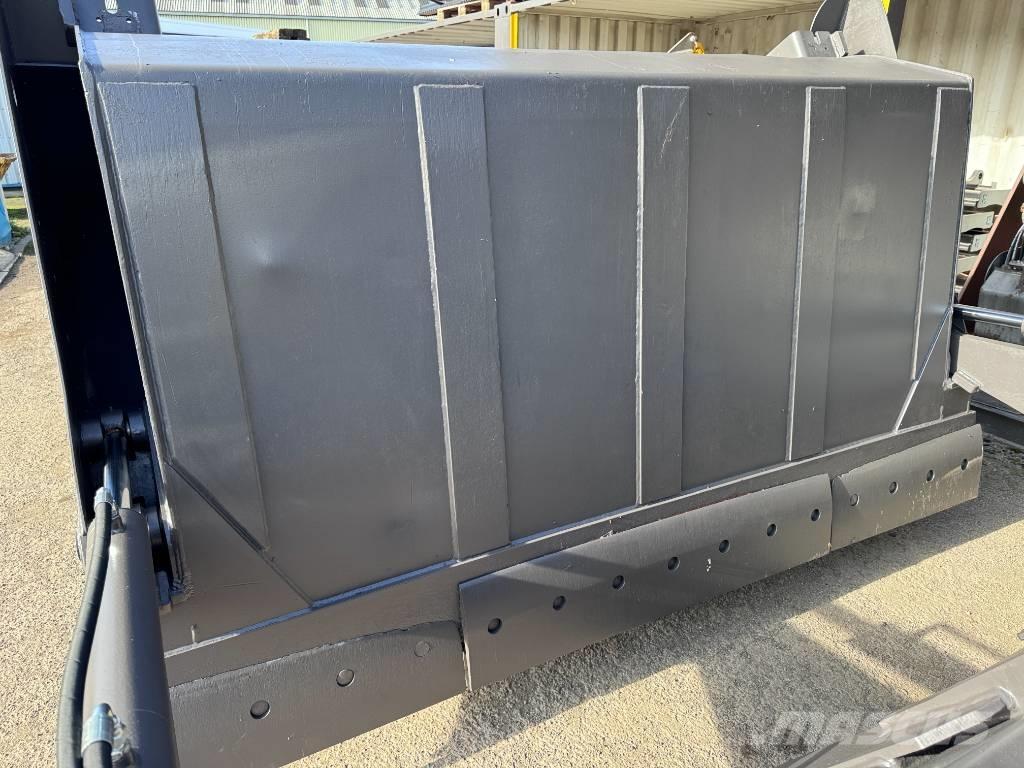 Ulrich 4.5m High Tip Bucket Skovle