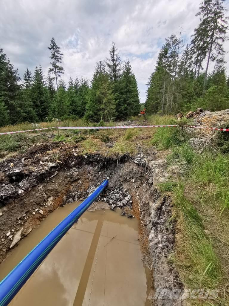 Nodigmarket24 Maszyna do krakingu 780kN z obrotem żerdzi Andet boringsudstyr