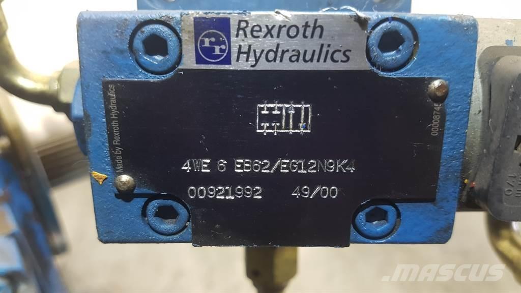 Poclain Hydraulics PV089-R3SA1-N230F-02000 - Drive pump/Fa Hydraulik