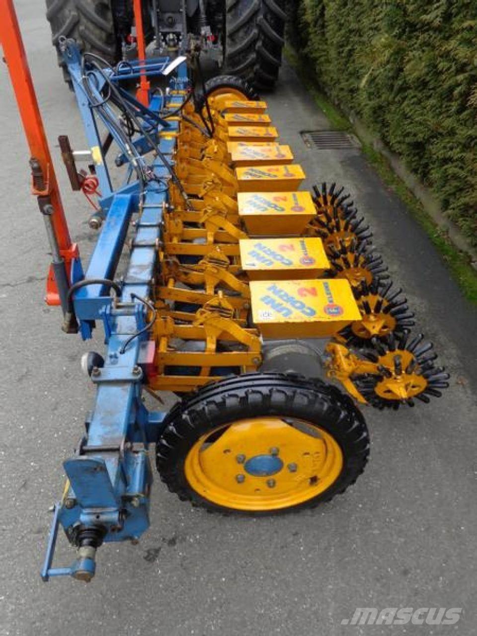 Kleine Unicorn 2 / 9-reihig Enkornssåmaskiner