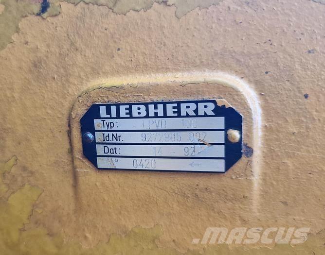 Liebherr D 904 N A Entreprenør - Andet