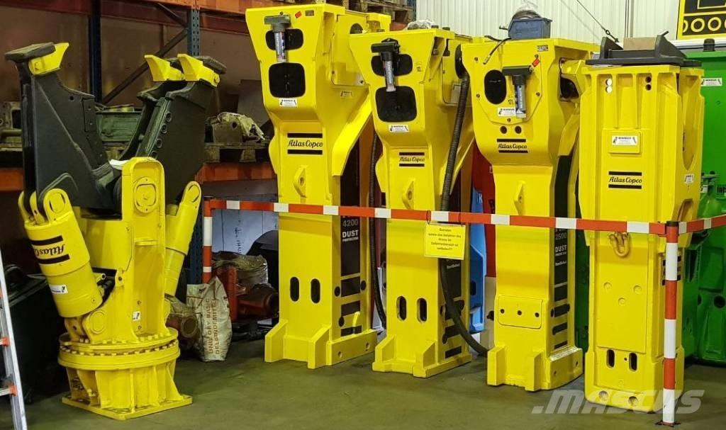 CAT H 160 CS | 3200 kg | 32 - 55 t | 2 Stück !! Hydraulik / Trykluft hammere