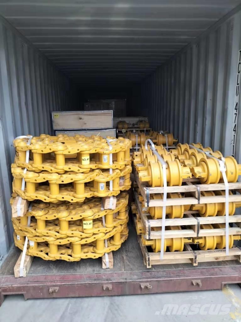 Komatsu D155A-2 track chain assembly Bånd, kæder og understel