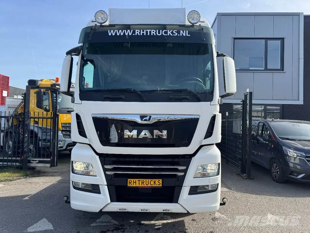 MAN TGX 26.500 6X2 - EURO 6 + LIFTING AXLE Trækkere