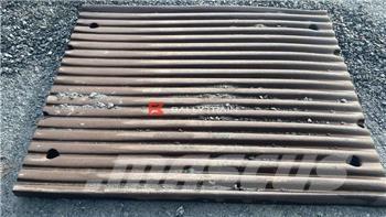 Extec C12 Swing Jaw (Sandvik QJ340, 341) Mobile knusere