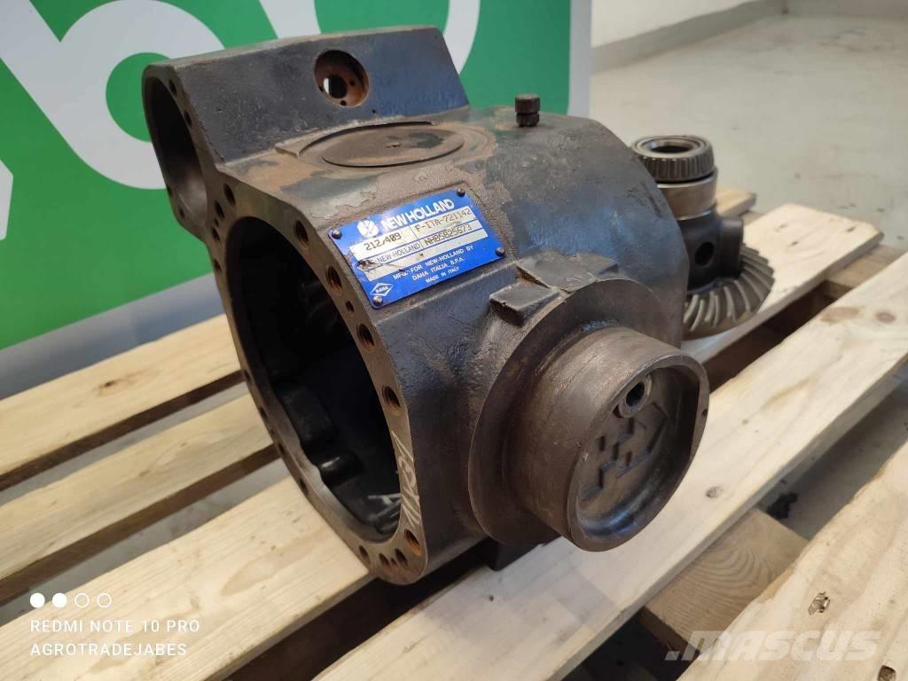 New Holland (NH858256673) (11X31) attack Aksler