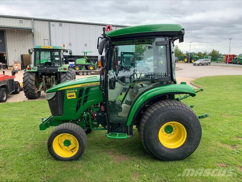 John Deere 3046R CAB Kompakte traktorer