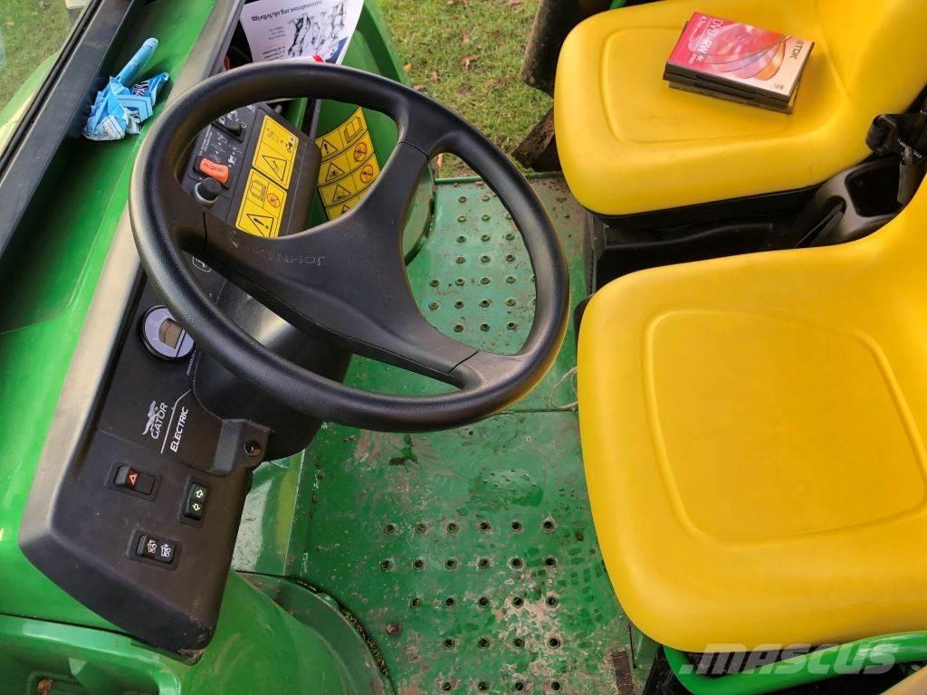 John Deere TE SD CAB ATV'er