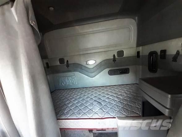 Mack PINNACLE CXU613 Trækkere