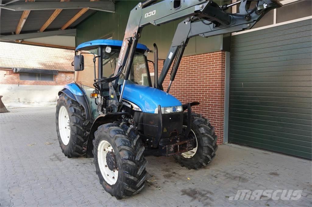 New Holland TD80d mit Quicke Frontlader Traktorer