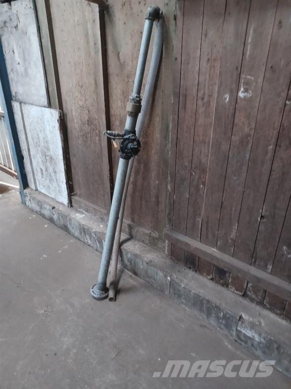 - - - Lovlig påfyldning tilslutning til markvandin Vandingssystemer