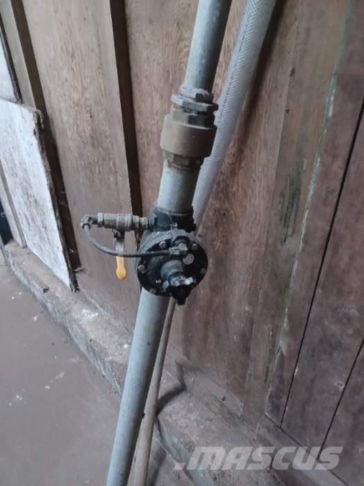 - - - Lovlig påfyldning tilslutning til markvandin Vandingssystemer