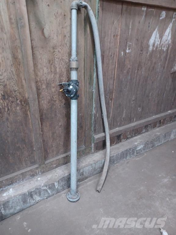 - - - Lovlig påfyldning tilslutning til markvandin Vandingssystemer