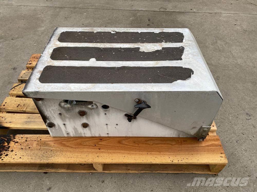 International 9900I Transport – Andet