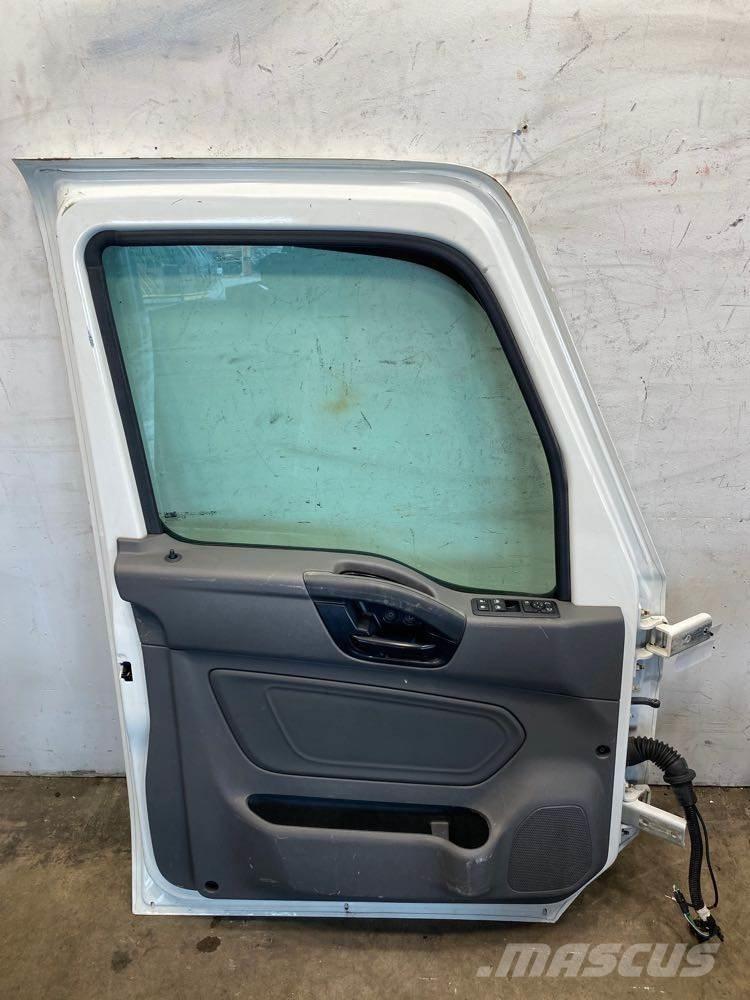 International LT Transport – Andet