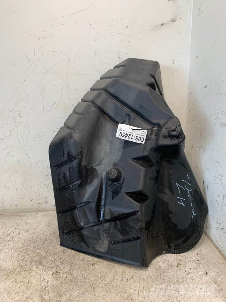 Mack CXU613 Transport – Andet