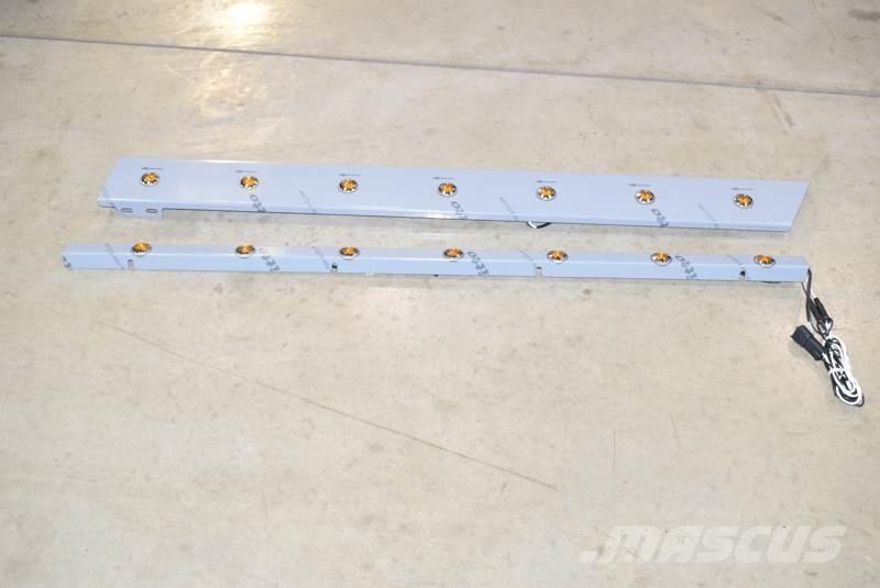 Peterbilt 389 Extended Hood Transport – Andet