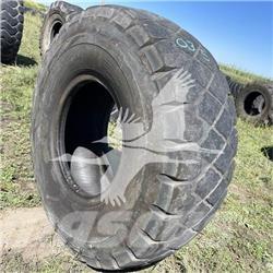 Firestone 20.5R25 Dæk, hjul og fælge