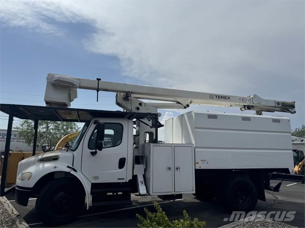 Freightliner Business Class M2 106 Andre lastbiler