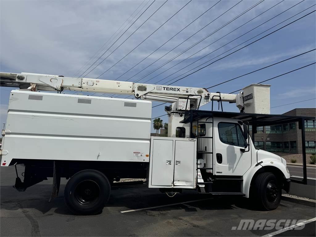 Freightliner Business Class M2 106 Andre lastbiler