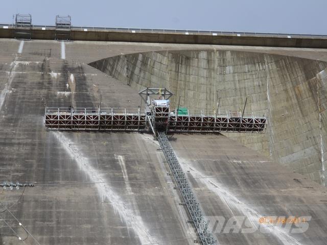 Hydro-Mobile F-300 Stillads udstyr