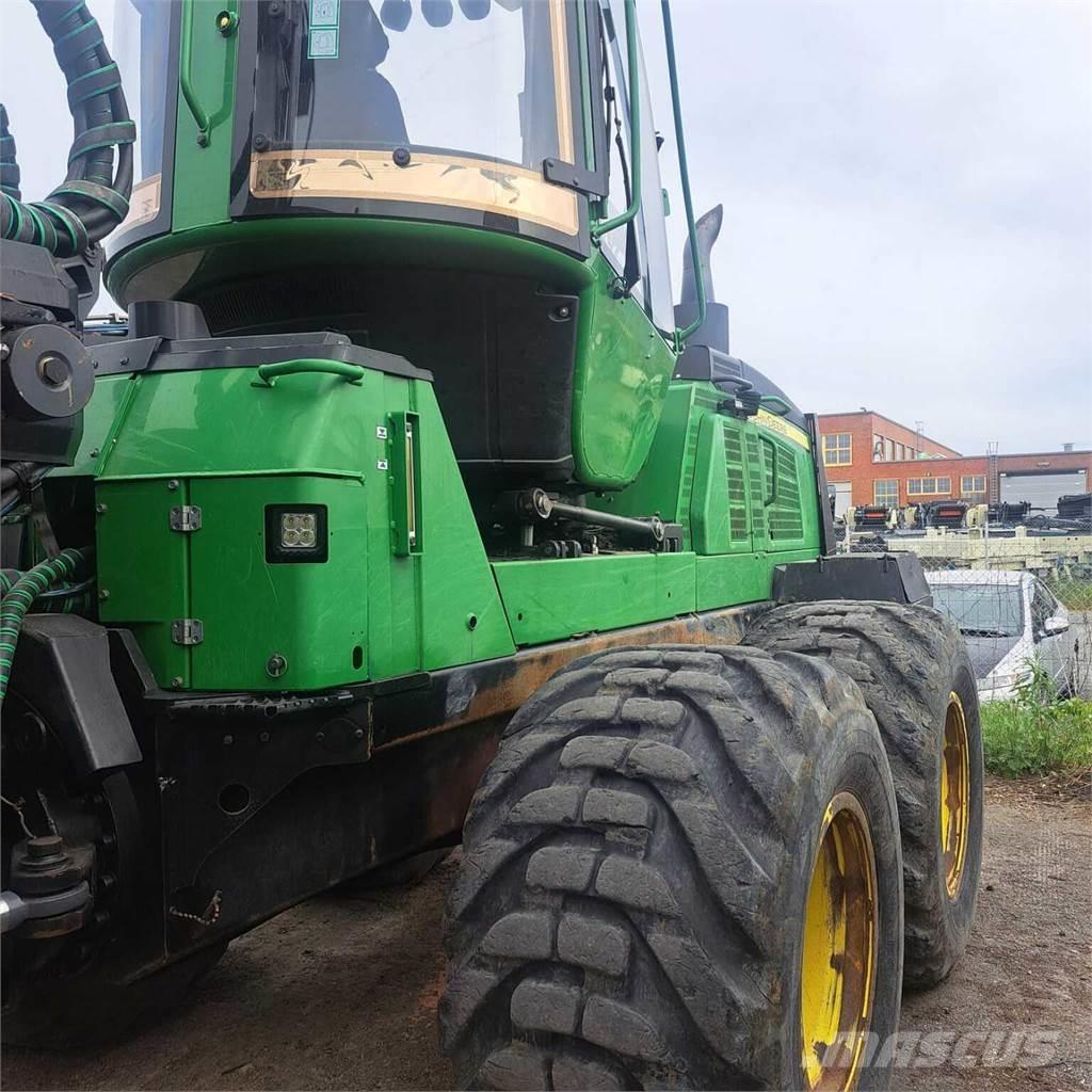 John Deere 1210G Udkørselsmaskiner