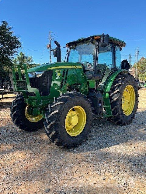 John Deere 6105E Traktorer