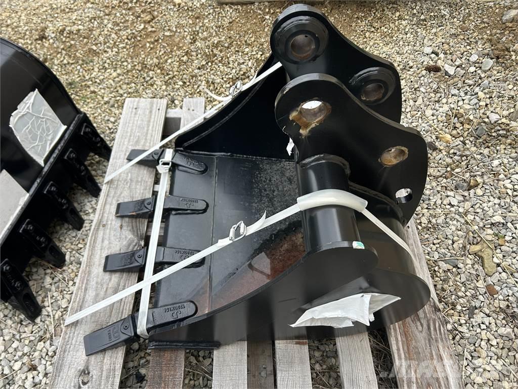 John Deere BYT11909 Entreprenør - Andet