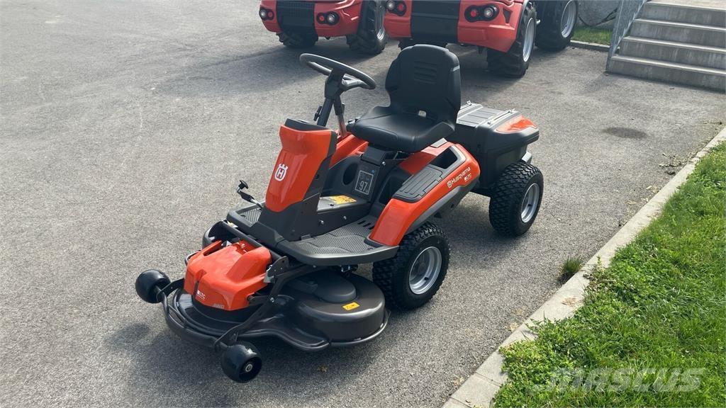 Husqvarna R 200iX AWD Traktorklippere