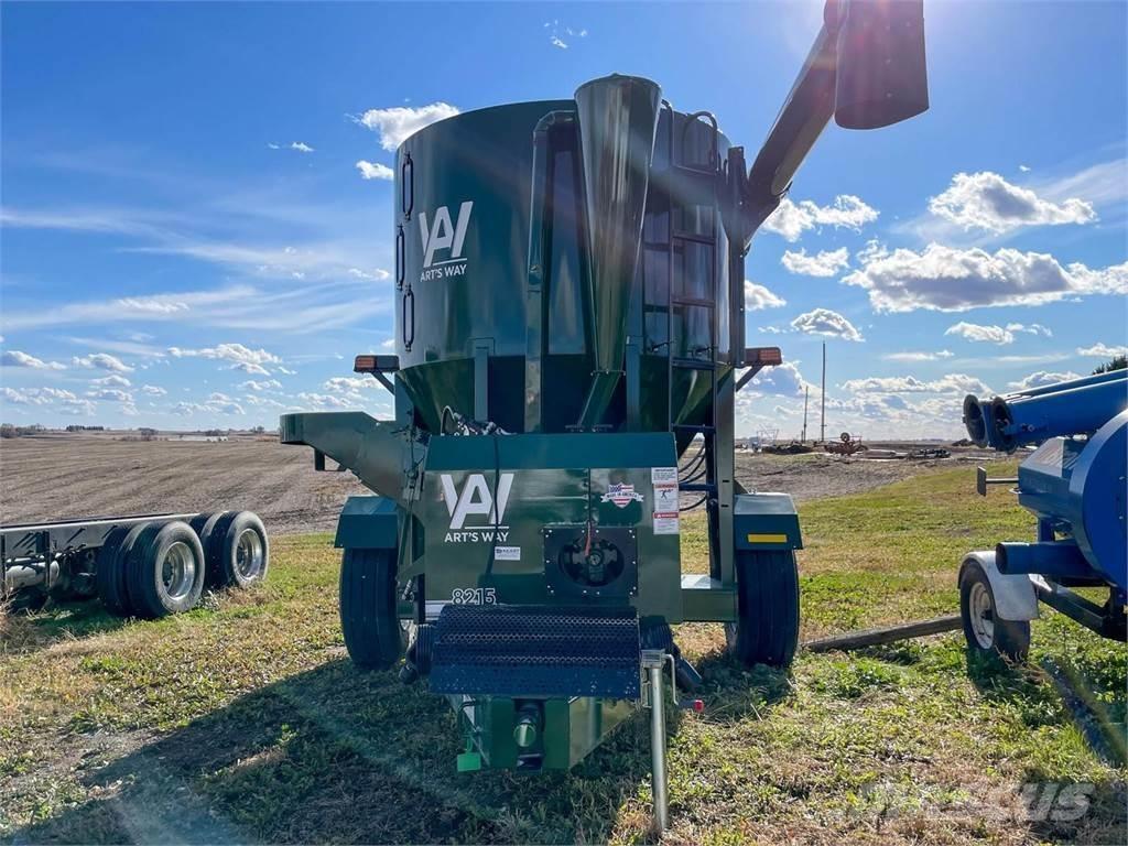 Art's Way 8215 Fuldfoderblandere