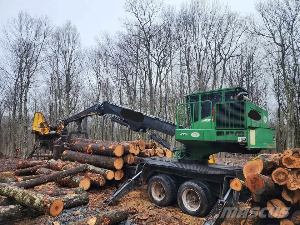 John Deere 437D Knuckleboom læssere