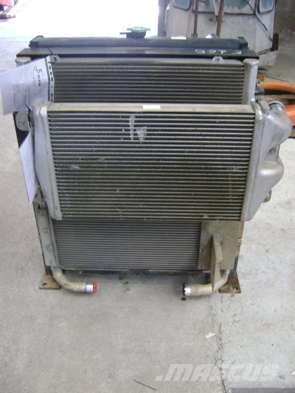 New Holland E 165 Motorer