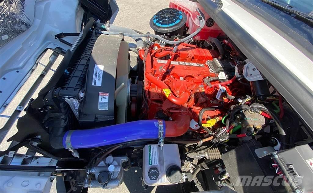 Freightliner M2 106 Gribere