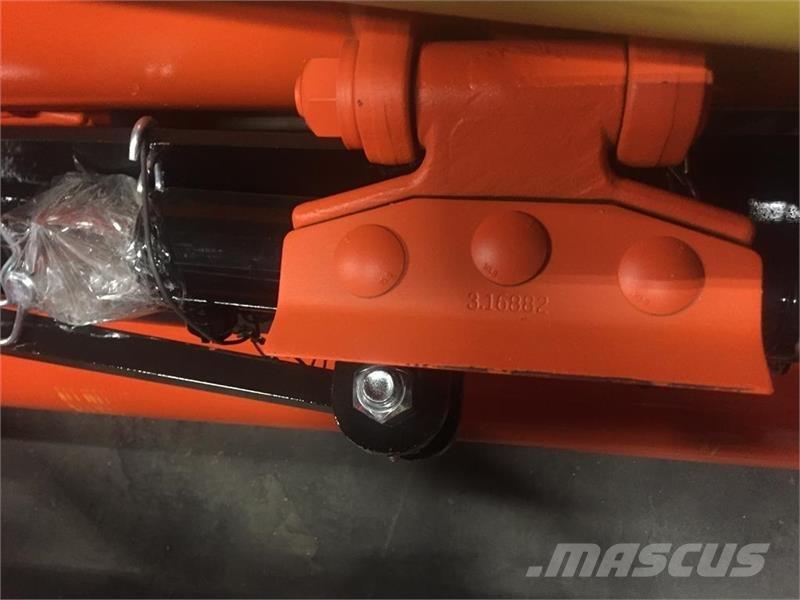 Perfect KM-300 Front og Bagmontering Græsslåmaskiner