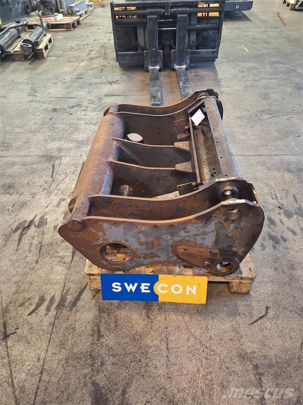 Volvo L90C ATTACHMENT BRACKET Andet tilbehør