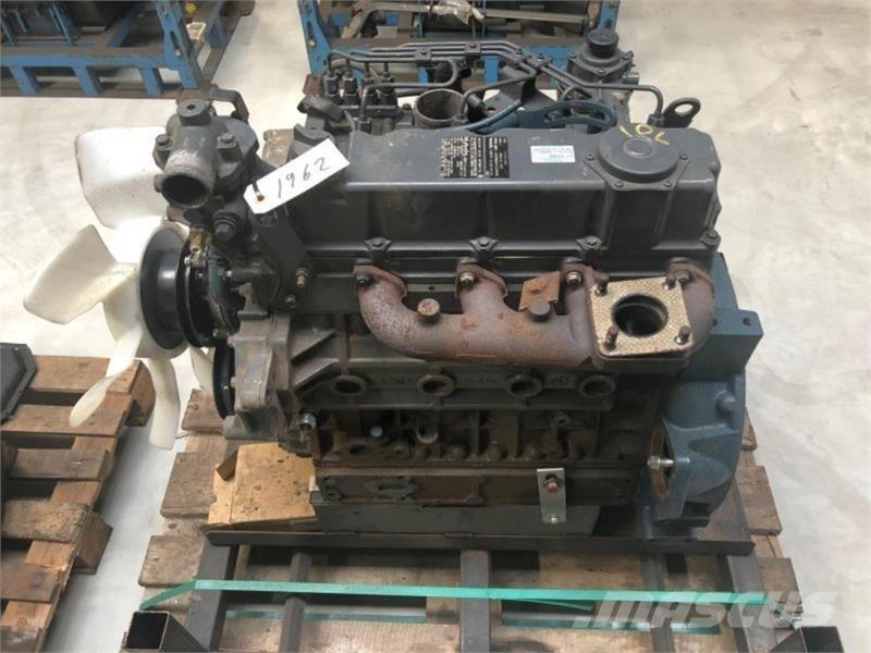 Kubota V3300-EU3 Trucks - Andet