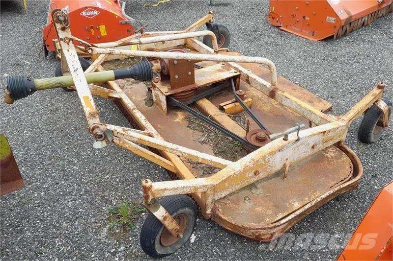 - - - Rotorklipper Monterede og efterspændte slåmaskiner