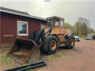 Ljungby 1221 Wheel Loader with a lot of gear