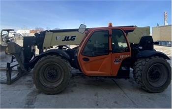 JLG 1055