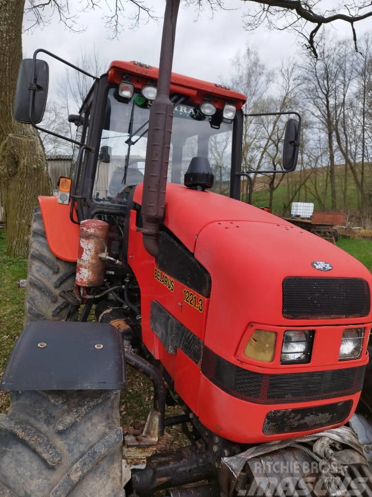 Belarus MTZ 1221.3 Traktorer