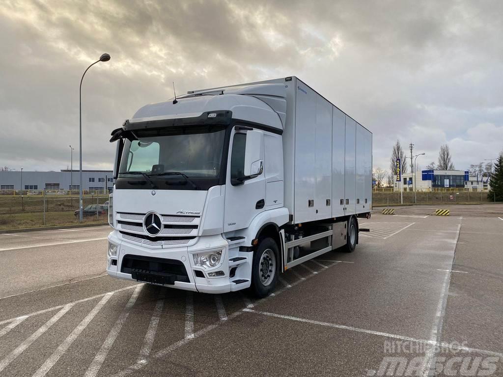 Mercedes-Benz Actros 1835 4X2 EURO6 + SIDE OPENING + ADR Fast kasse