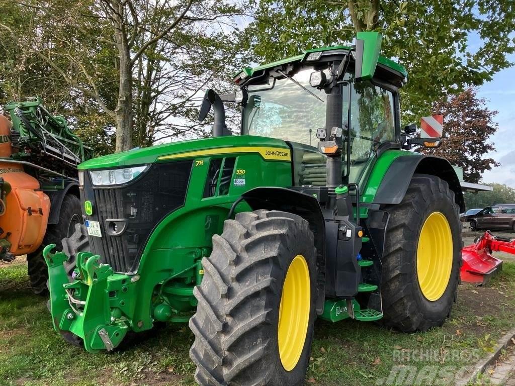 John Deere 7R 330 Traktorer