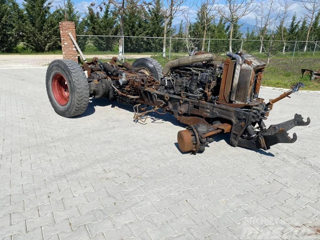 Fendt 718 COM3 ΓΙΑ ΑΝΤΑΛΛΑΚΤΙΚΑ Traktorer